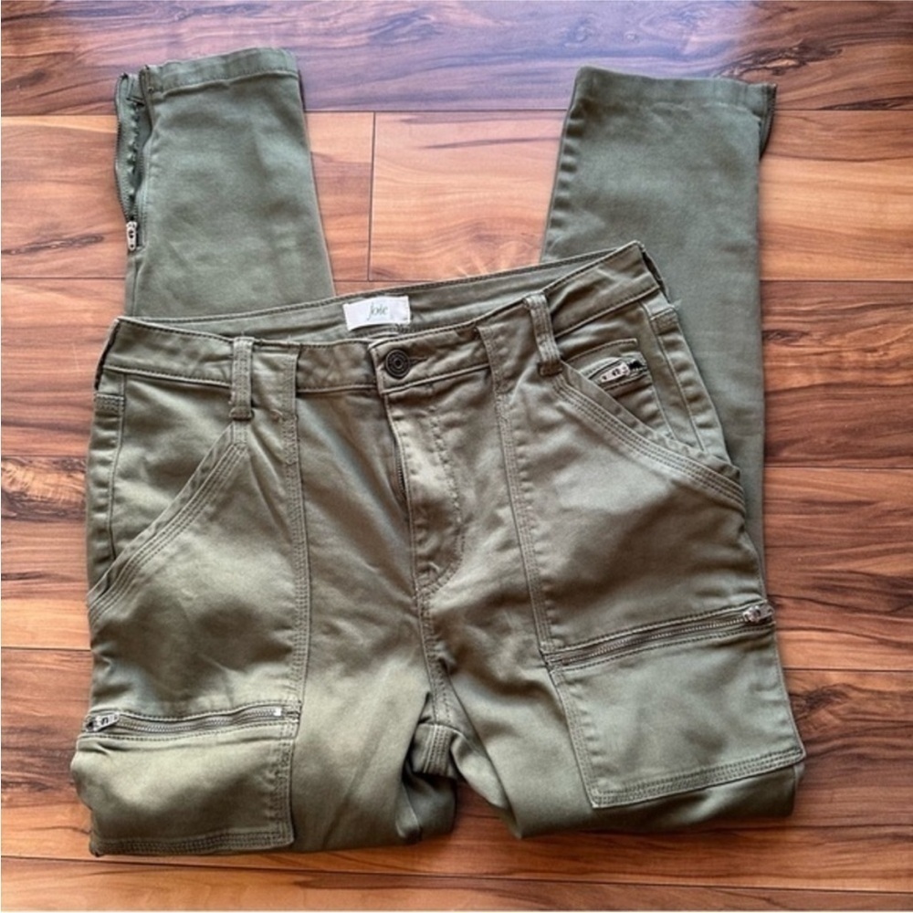 Joie cargo style pants Ankle zip 10